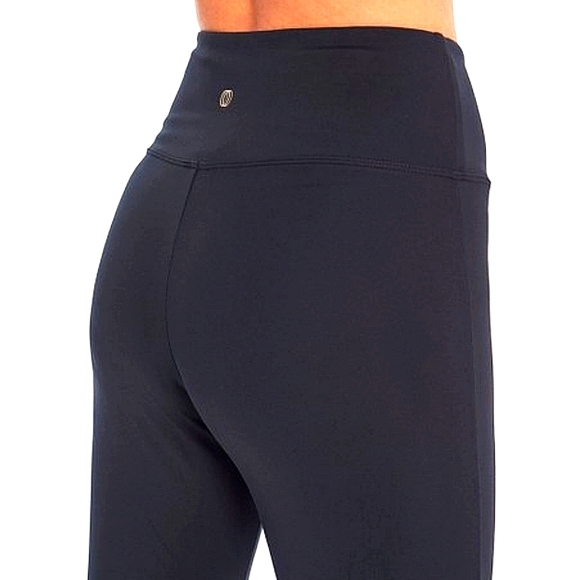 💚BALANCE COLLECTION 💕Black & White Leggings🦓 - Picture 4 of 5